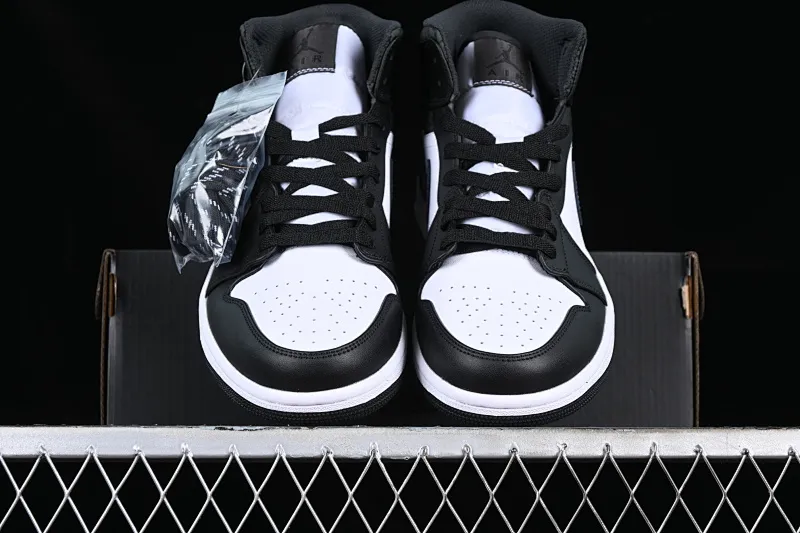All categories Air Jordan Jordan series basketball shoes Air Jordan 1 Mid Air Jordan 1 Mid AJ1 Joe 1 all black burst pattern mid-top cultural casual sneakers FB9911-001